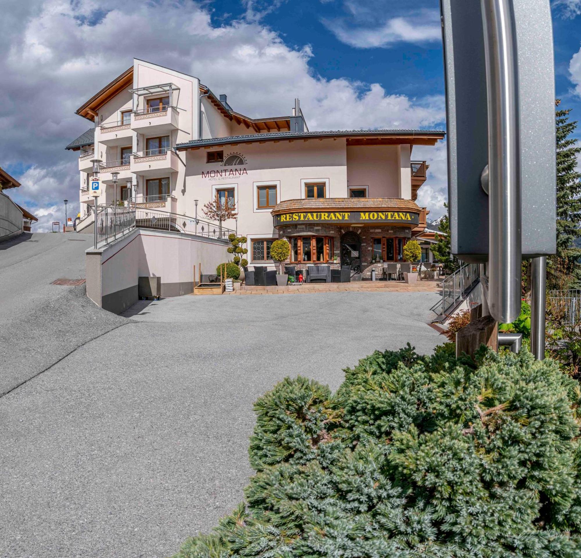 Hotel Montana フィス エクステリア 写真